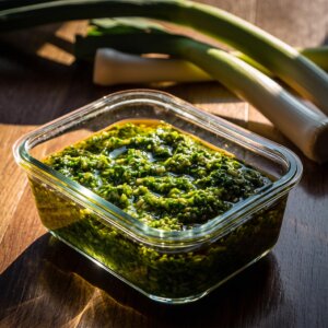 Ricette zero sprechi - pesto foglie di porro